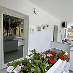 بيت ضيافة Sunrise Sardinia بوسادا